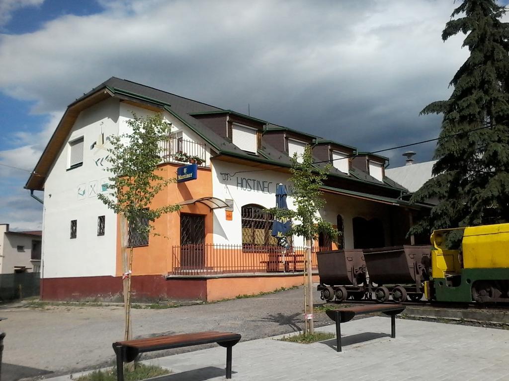 Hostinec Banik Ľubeľa Dış mekan fotoğraf